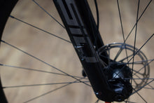 Load image into Gallery viewer, Ex Staff Santa Cruz Highball Carbon C - S Kit