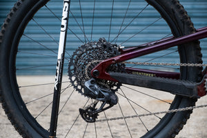Ex Demo Santa Cruz Hightower Carbon CC - XO1/GX AXS Reserve Kit