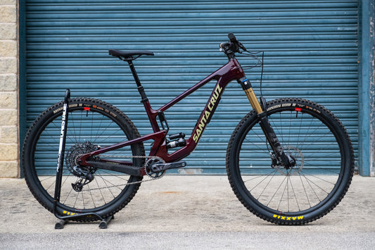 Ex Demo Santa Cruz Hightower Carbon CC - XO1/GX AXS Reserve Kit