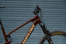 Load image into Gallery viewer, Ex Staff Santa Cruz Bronson Carbon C - S Kit / XL