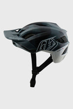 Load image into Gallery viewer, Troy Lee Designs Flowline SE MIPS Helmet - Badge Camo Gray