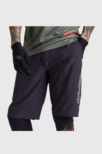 Load image into Gallery viewer, Troy Lee Designs Skyline Superlyte Short - Mono Black