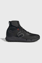 Load image into Gallery viewer, Five Ten Trailcross GTX - Core Black / Grey Three / Solar Red