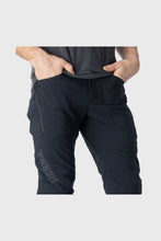 Load image into Gallery viewer, 7Mesh Flightpath Pant - Black