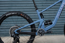 Load image into Gallery viewer, Ex Demo Juliana Roubion Carbon CC - XO1 AXS Reserve Kit in Blue/Small