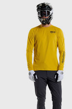 Load image into Gallery viewer, Troy Lee Designs Ruckus Ride LS Tee - Eyez Safron