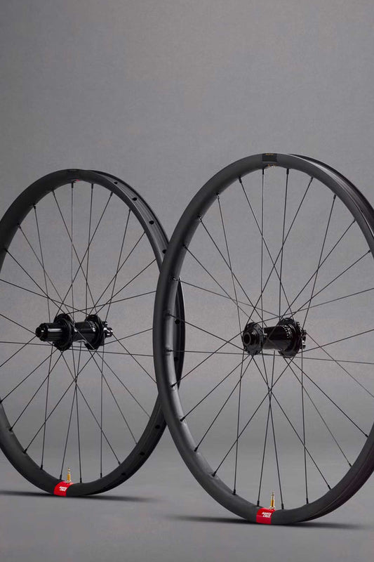 Reserve 27 x Industry9 Torch 27.5