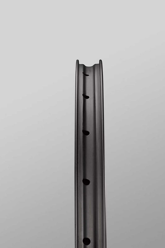 Reserve 27 x Industry9 Torch 27.5