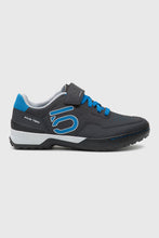 Load image into Gallery viewer, Five Ten Kestrel WMS Lace Up Shock Blue outside