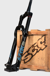 Rockshox Lyrik 2020 Ultimate RC2 DebonAir 160mm 27.5'' Suspension Fork - Black Blue/Green