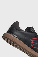 Load image into Gallery viewer, Five Ten Sleuth DLX Shoe Black Scarlet Gum